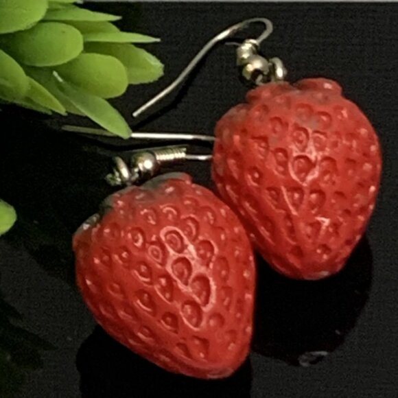 Strawberry Earring, Fruit Earring, Berry Earring, Funny Food Earring, Gift Idea - Picture 1 of 5